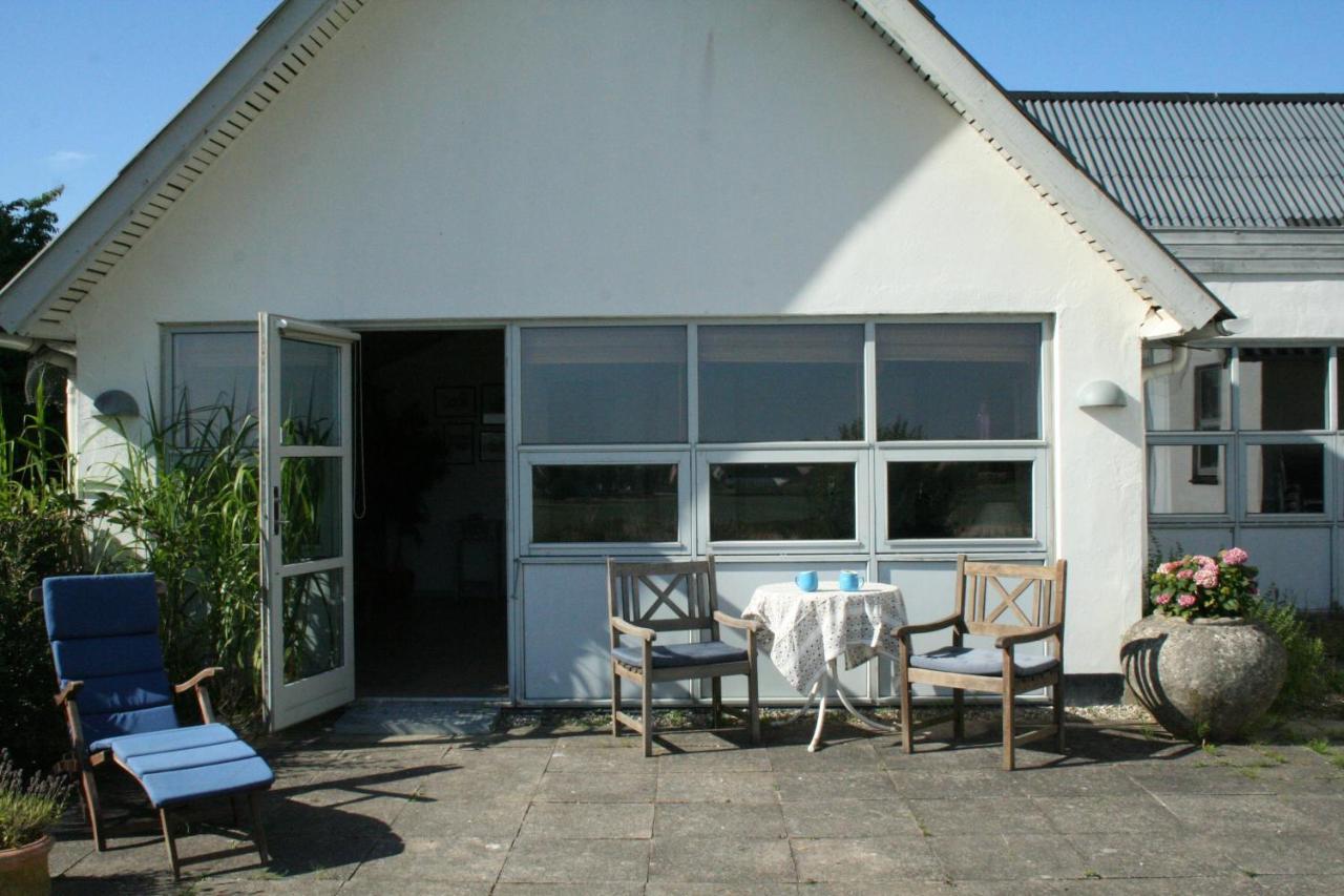 Rolso Retreat - The Apartment Knebel Luaran gambar